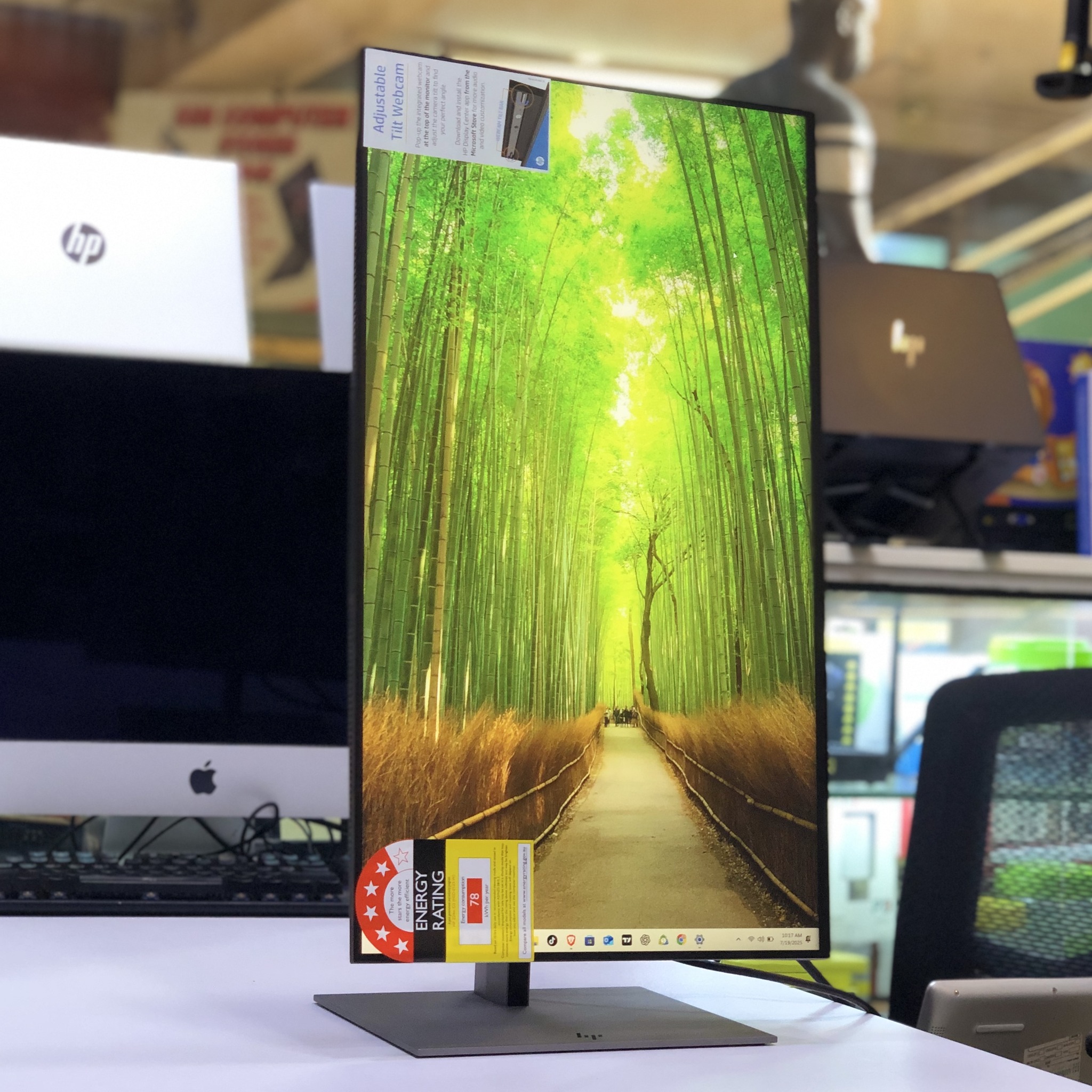 HP ZBook 24-inch Monitor thumbnail 4